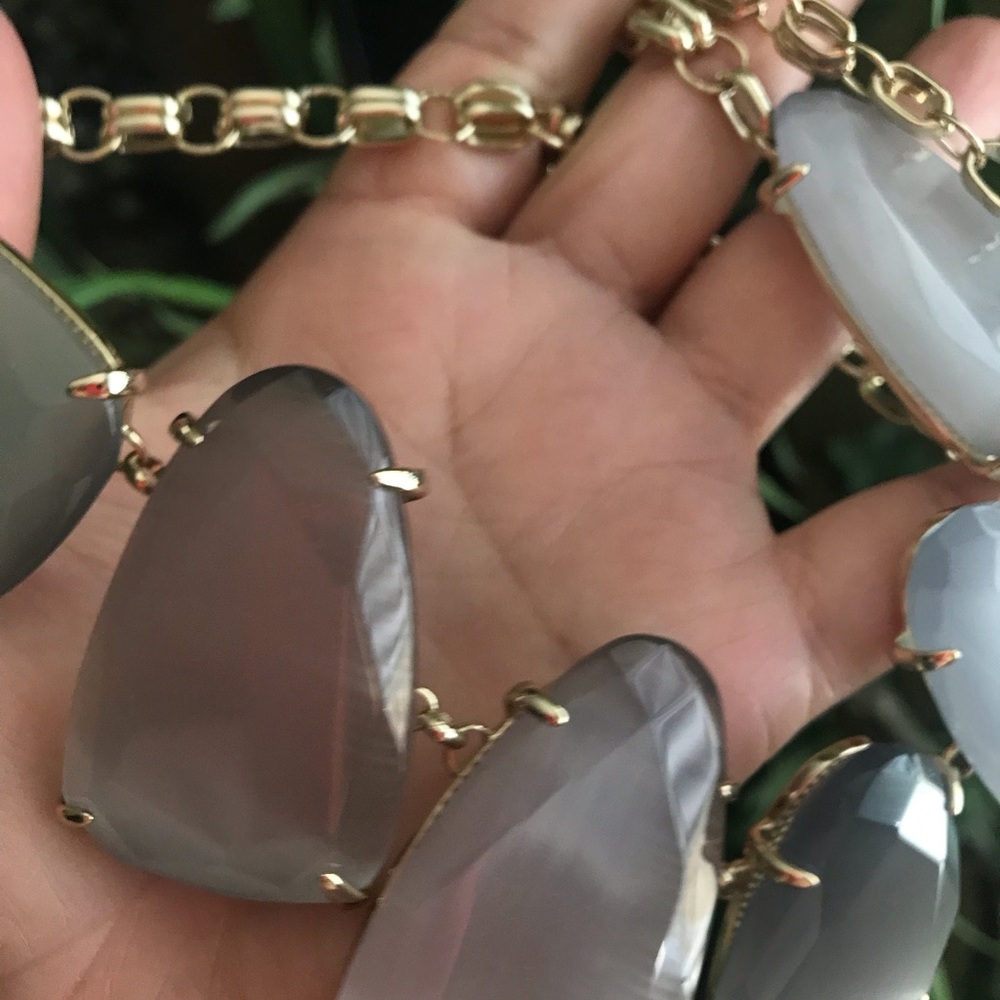 Kendra Scott Harlow  Gray Stone Necklace
